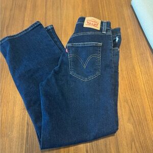 Levi's women’s rib cage straight   Blue Jeans